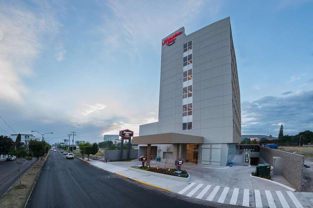 Hampton Inn By Hilton Irapuato Exterior foto